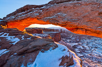 Mesa-Arch-Winter-Canyonlands-National-Park-Landscape-Photography.jpg